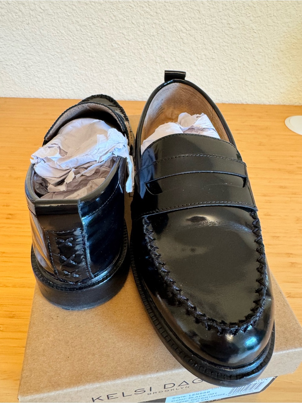 Kelsi Dagger Loafers size 6.5 - Picture 5 of 7